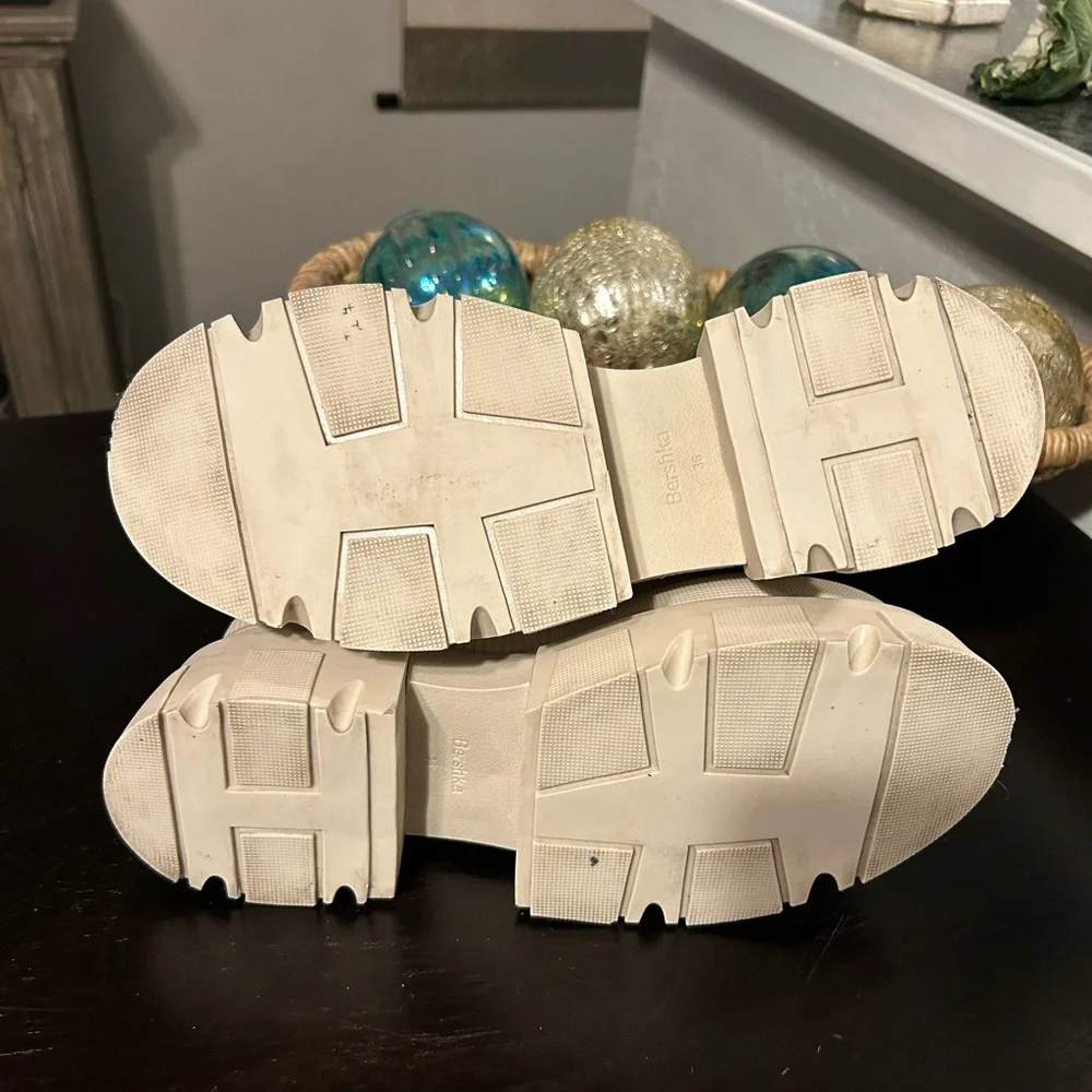 Bershka Platform Chunky Sock Boots Cream / Beige Size 6 - Picture 8 of 10